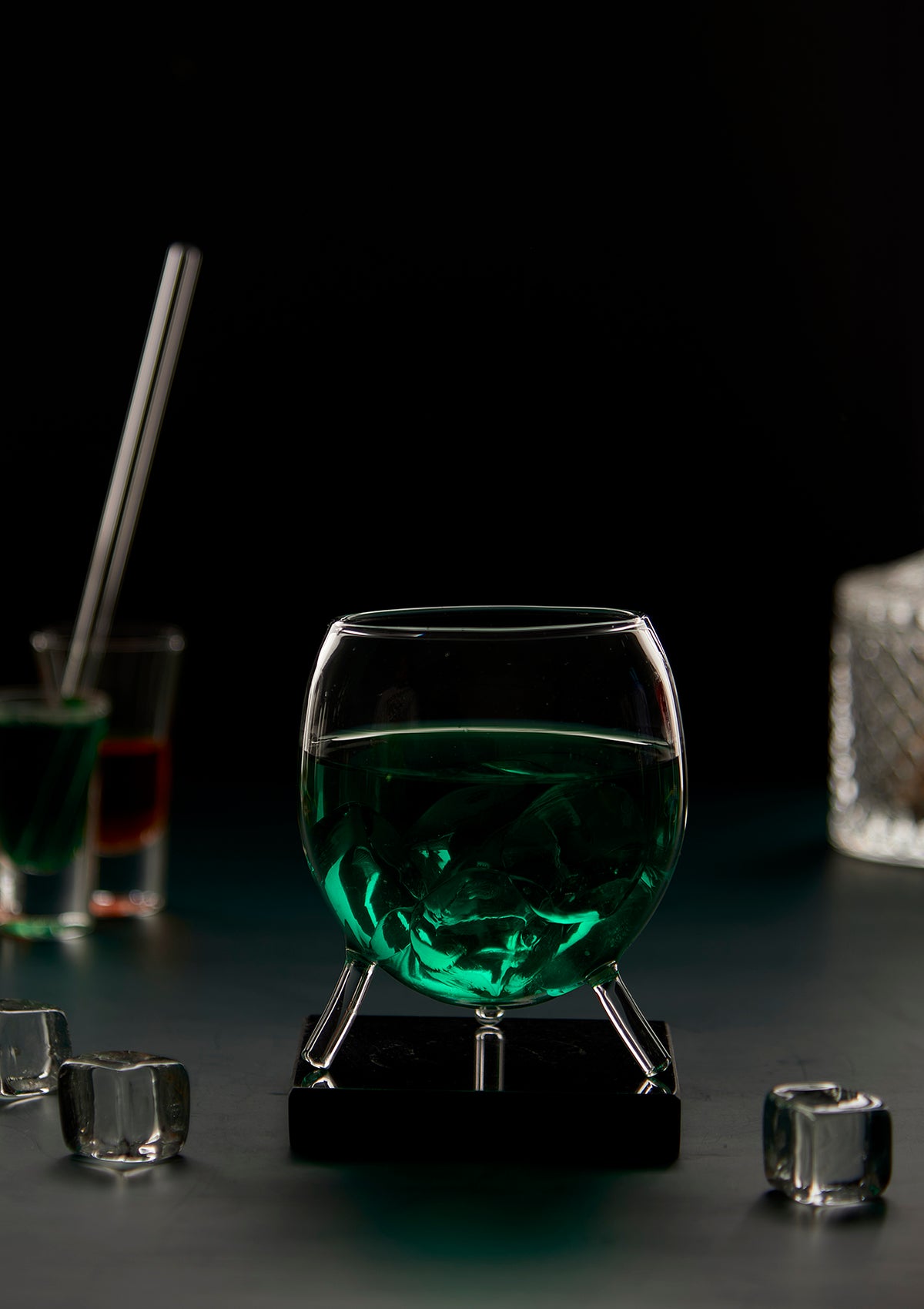3 Legged Luxury Glass