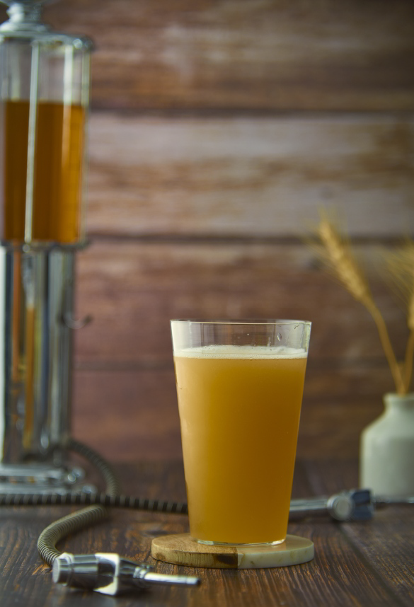 Basic Boy Beer Glass Medium